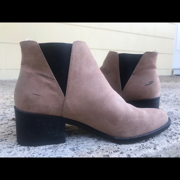 Ankle boots - Picture 3 of 3